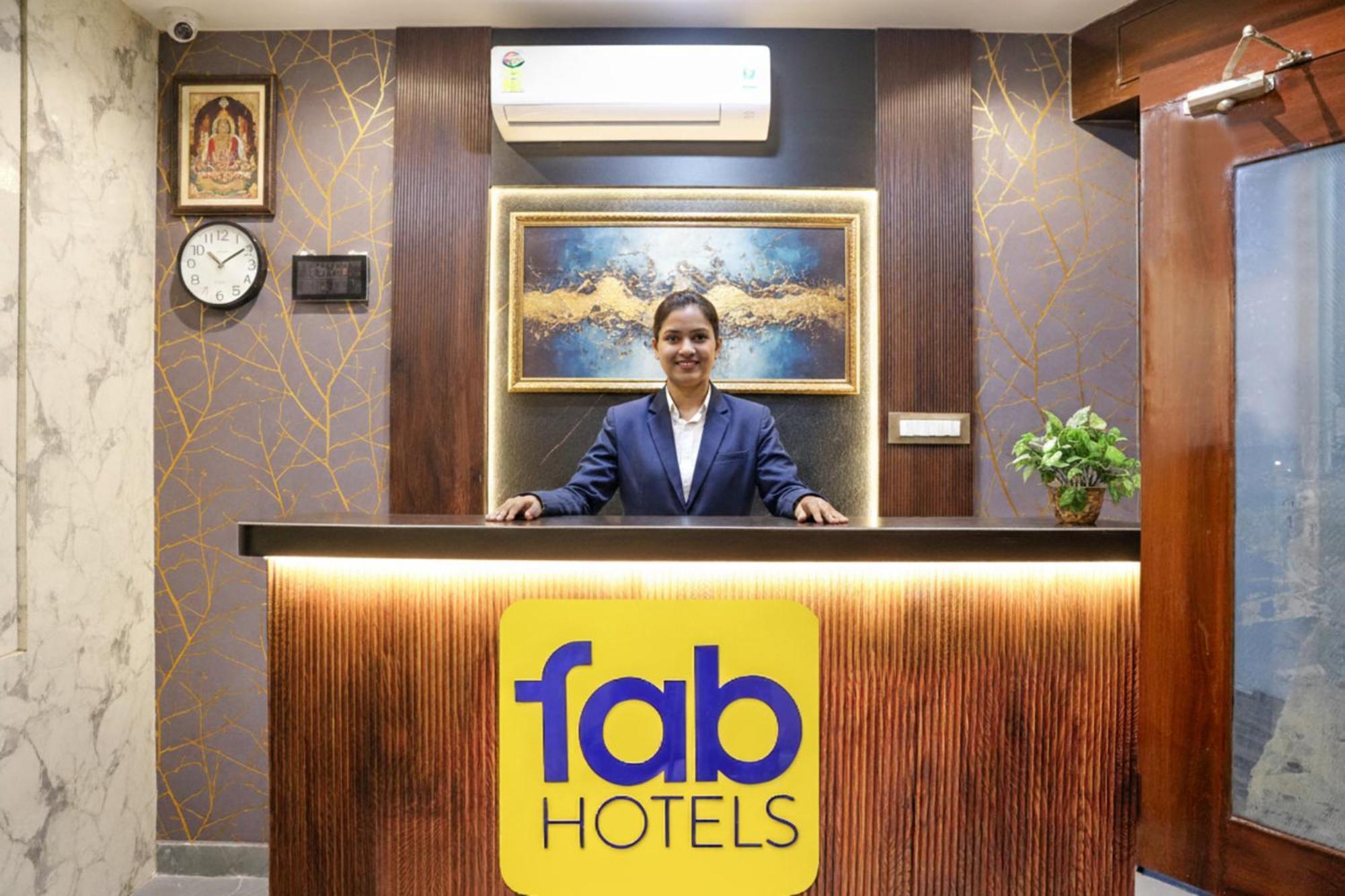 Fabhotel Gateway — Photos 1